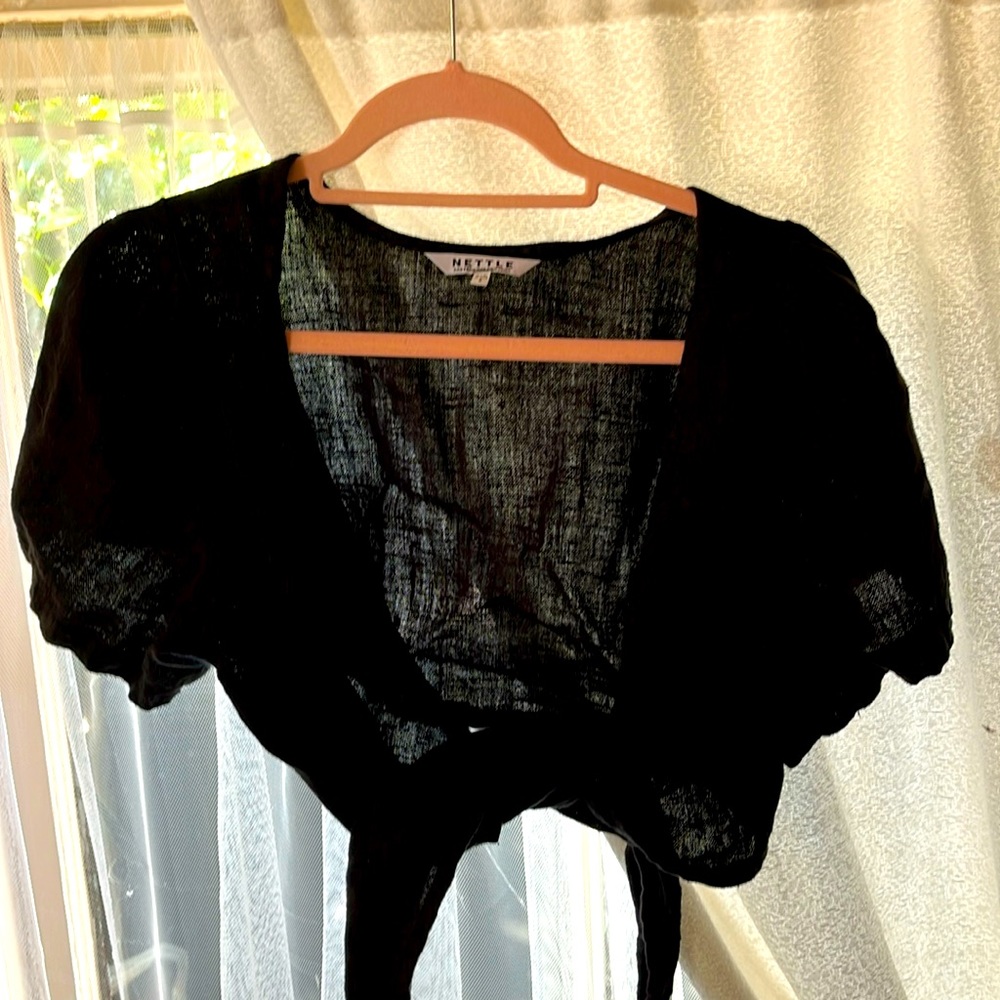 Nettle linen shrug
